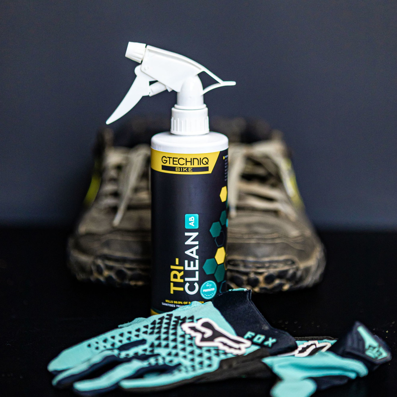 Der Reiniger für Helme, Schuhe und andere Bereiche des Radsports