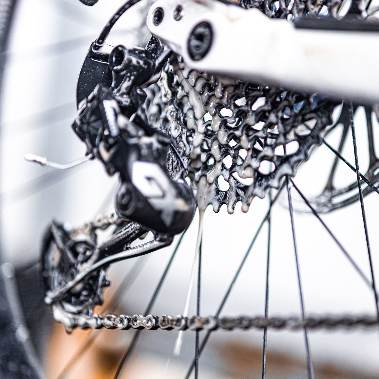 Gtechniq Bike Kettenreiniger Fahrrad, EBike, Pedelec Drivetrain Degreaser 500ml Kettenreiniger für die Fahrradpflege