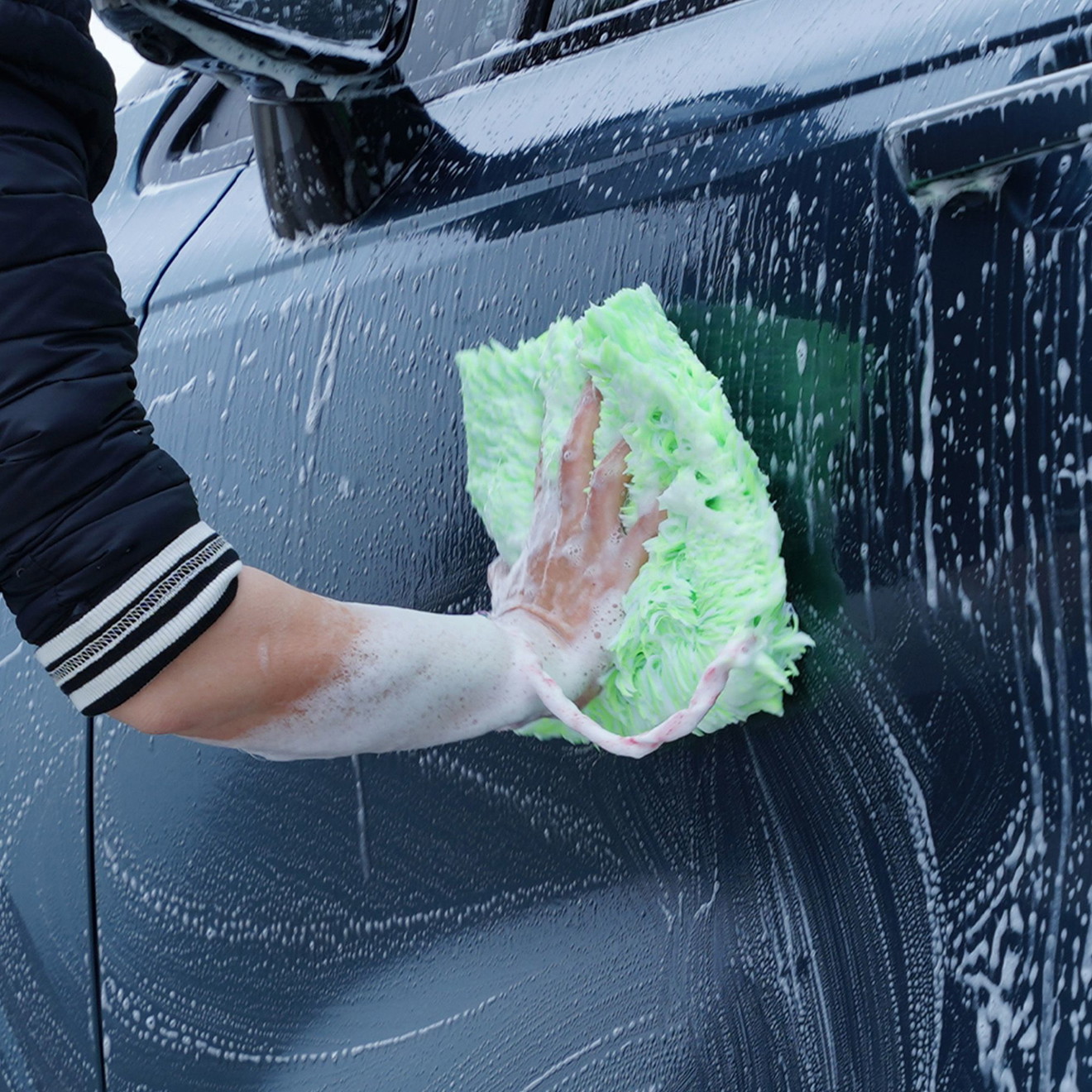 Purestar Creamy Wash Waschpad mit Handgelenksschlaufe neon green