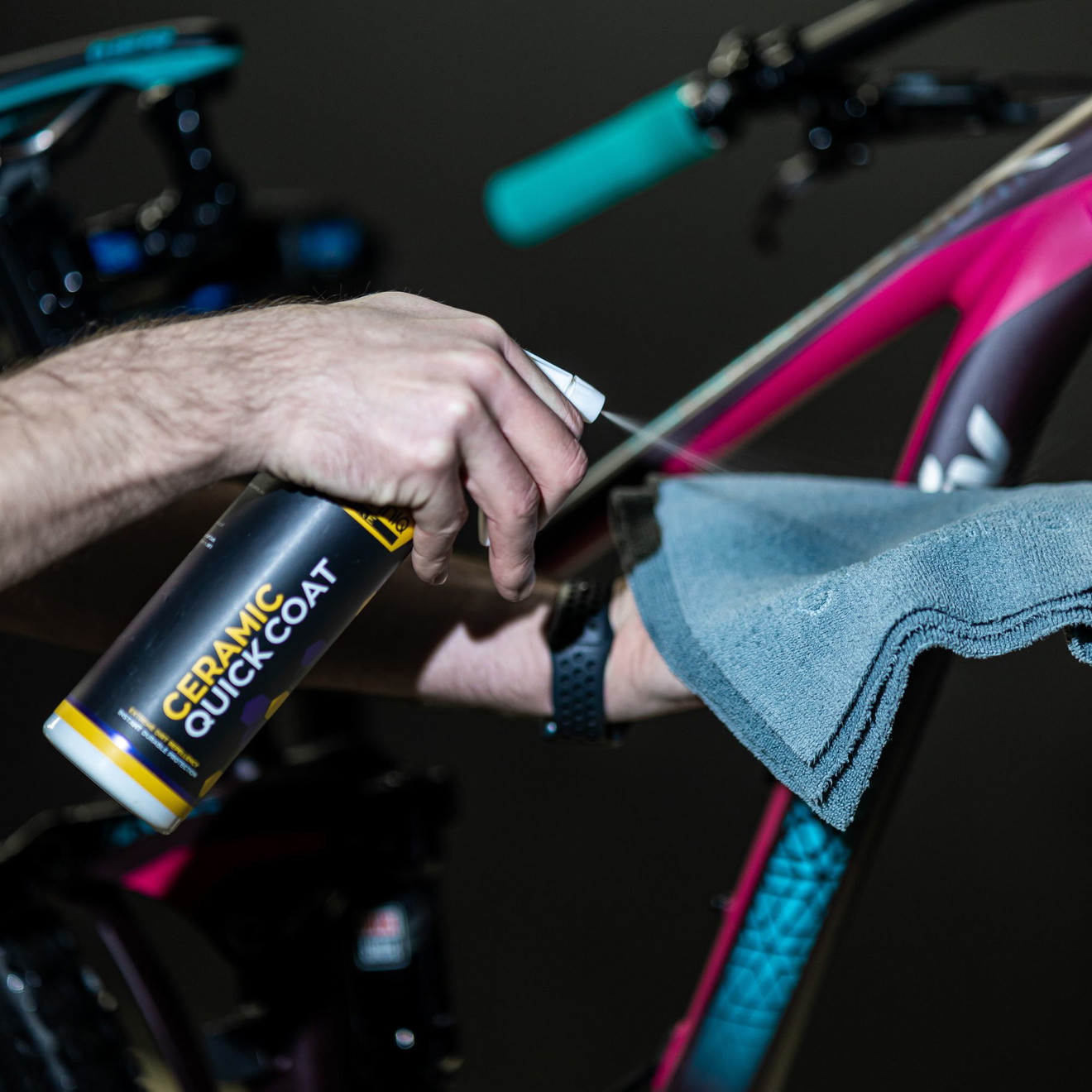 Gtechniq Bike Sprühversiegelung Fahrrad, EBike, Pedelec Ceramic Quick Coat 500ml Sprühversiegelung für Fahrräder