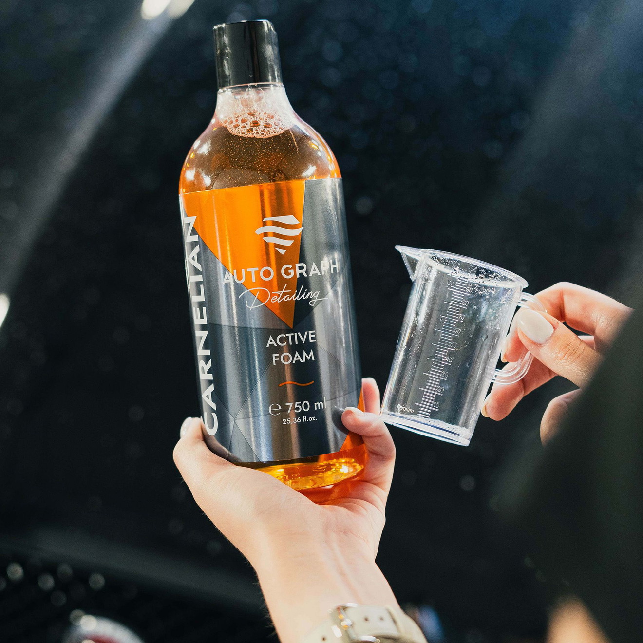 AUTO GRAPH CARNELIAN Active Foam 400ml