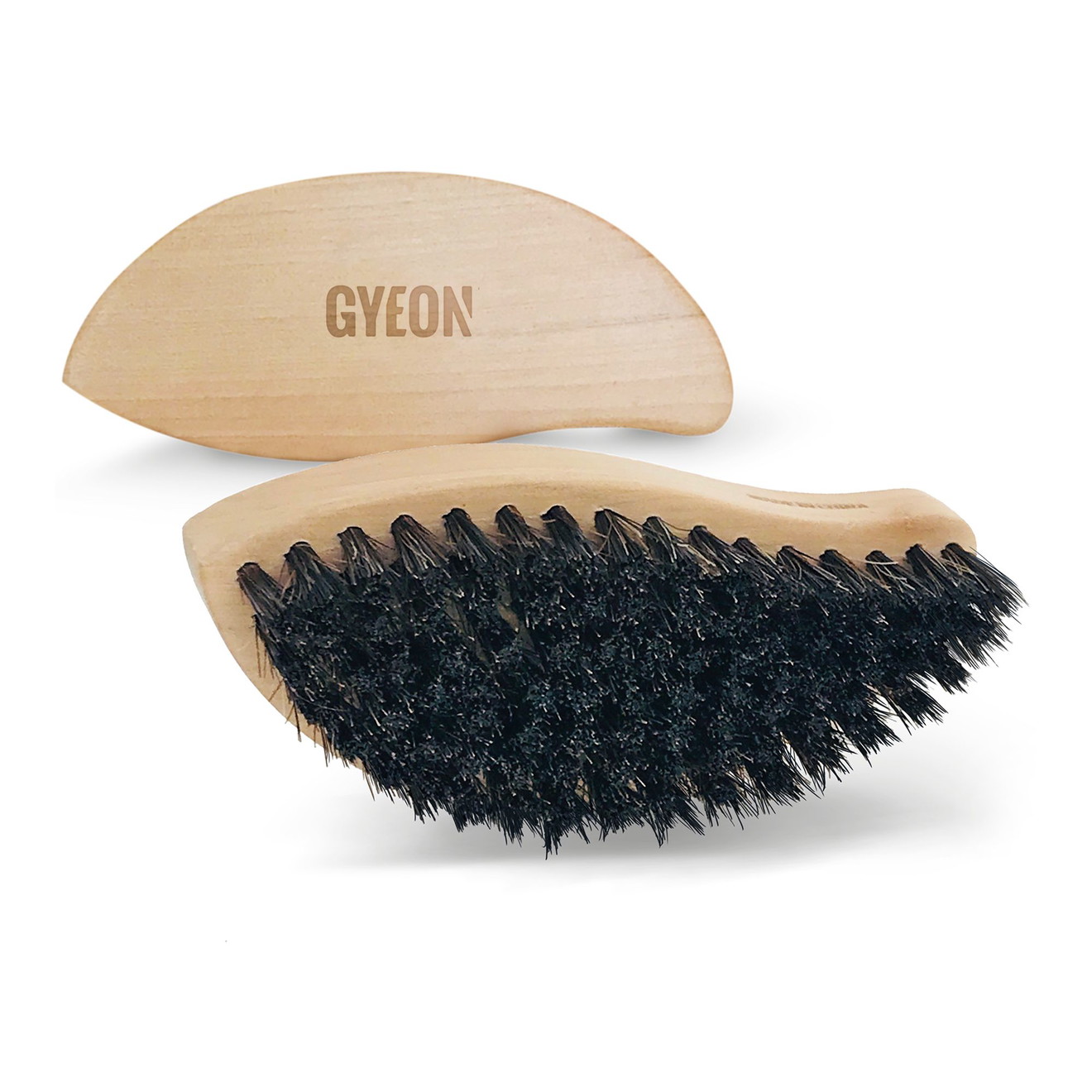 GYEON Q2M Четка за кожа LeatherBrush