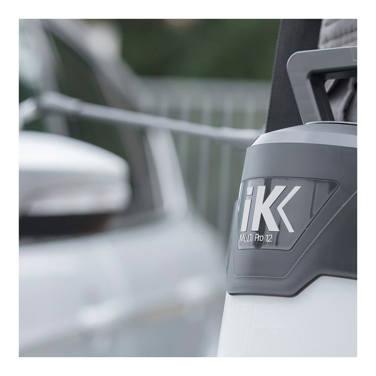 IK Multi Pro 12 Pumpsprüher mit Farbkartenset 8000ml