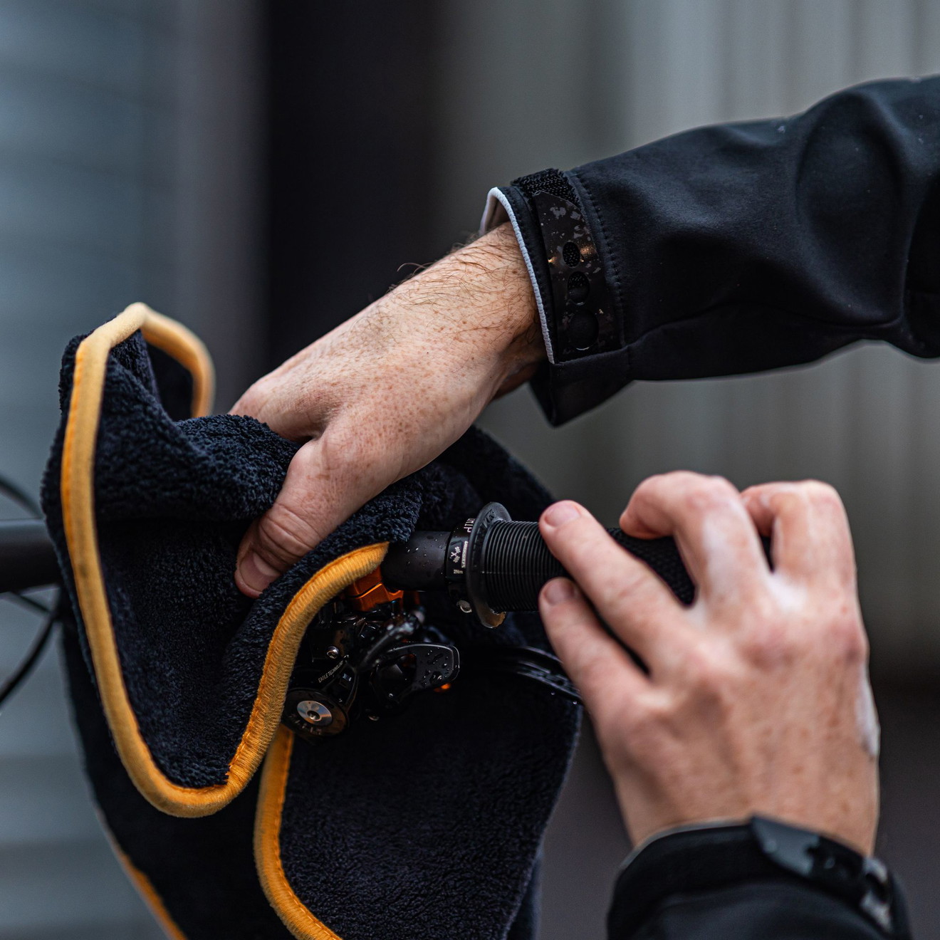 Gtechniq Bike Trockentuch Fahrrad, EBike, Pedelec Drying Towel 40x40cm 1000gsm Trockentuch für Fahrräder